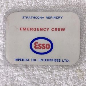 5/$35 Vintage Esso Emergency Crew Card Collectible